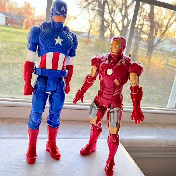 Marvel Toys Marvel Avengers Talking Iron Man Captain America Action
